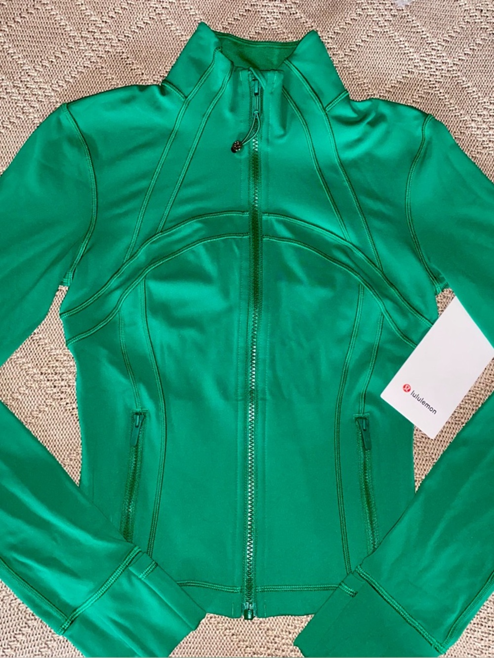 Lululemon cropped define jacket